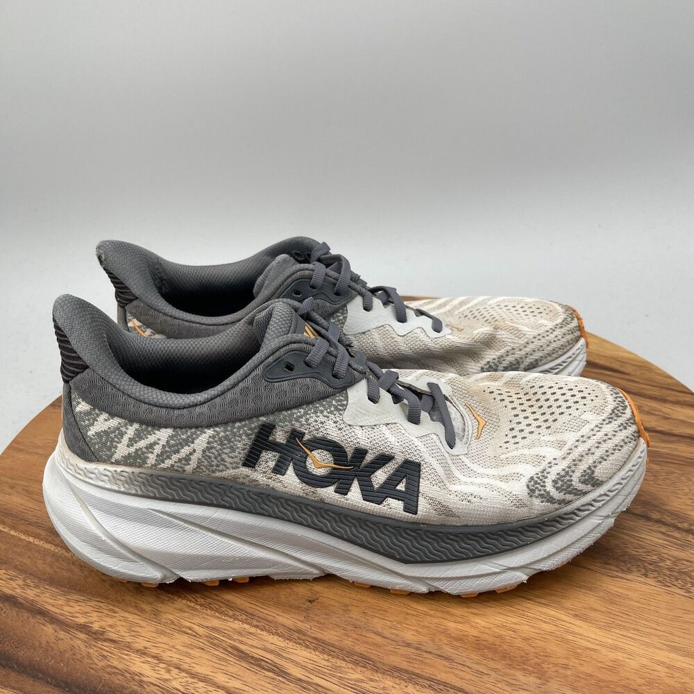 Hoka One One Challenger ATR 7 Shoes Mens Size 9.5 D Gray Trail Running Hiking